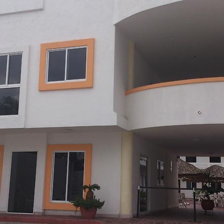Hotel Albatros Palace Manzanillo Exterior photo